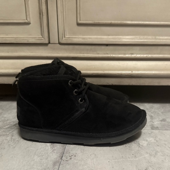 Nautica winter shoes - Picture 1 of 4